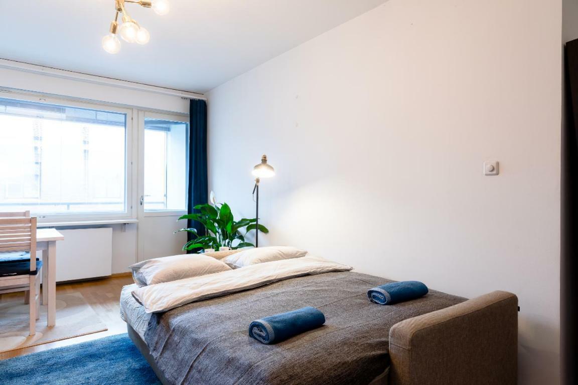 Stay Here Apartment Kamppi Helsinki Luaran gambar