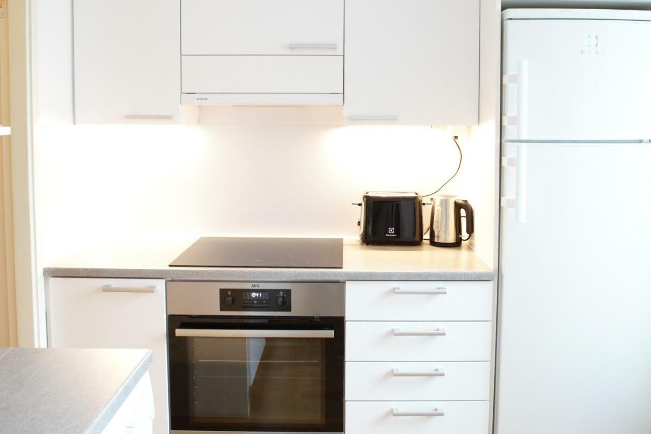 Stay Here Apartment Kamppi Helsinki Luaran gambar
