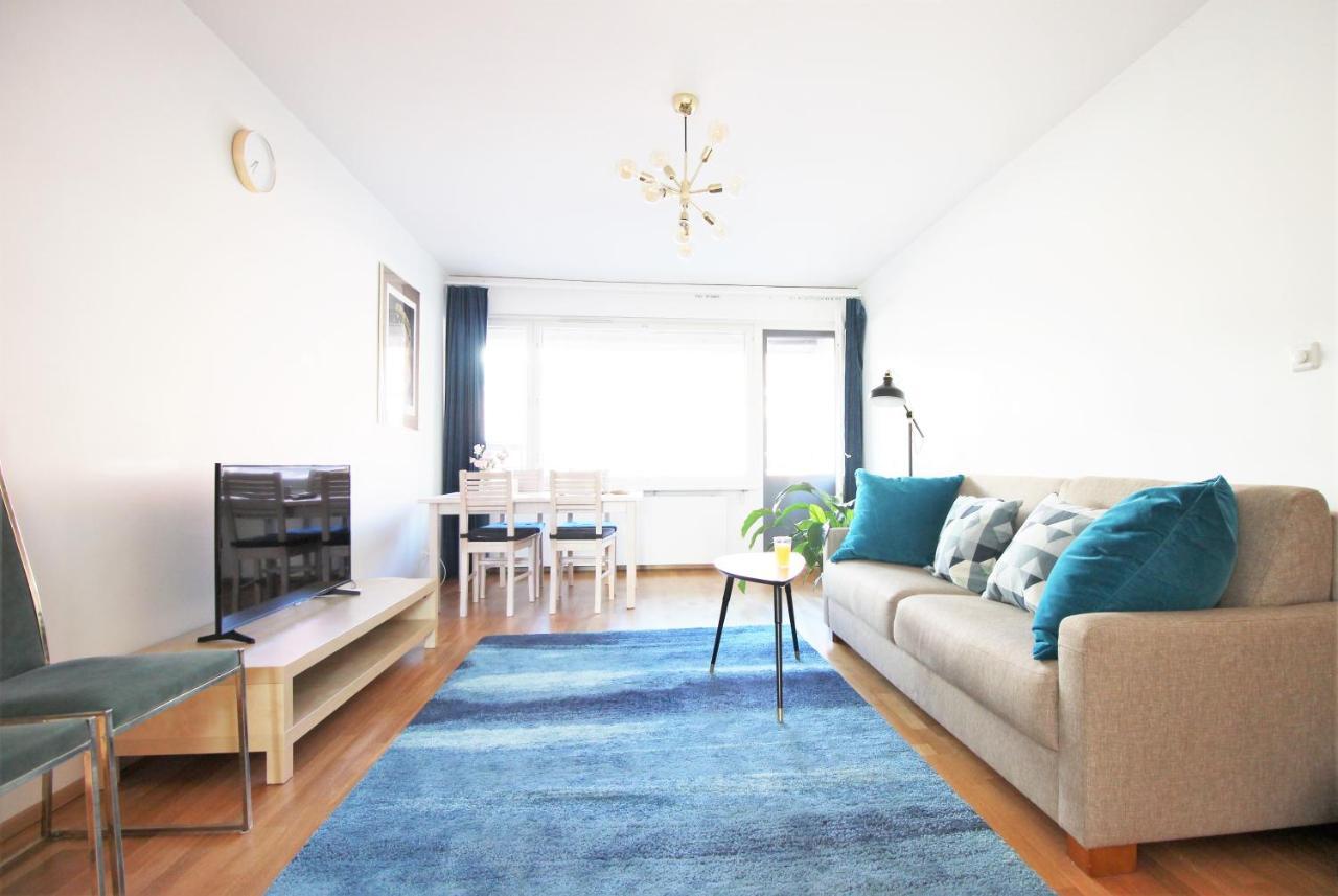 Stay Here Apartment Kamppi Helsinki Luaran gambar